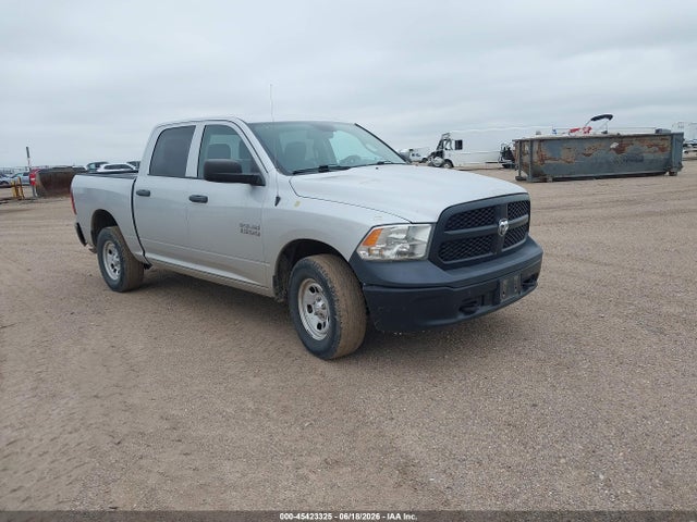 45423325 :رقم المزاد ، 1C6RR7KG5GS348978 vin ، 2016 Ram 1500 Tradesman مزاد بيع
