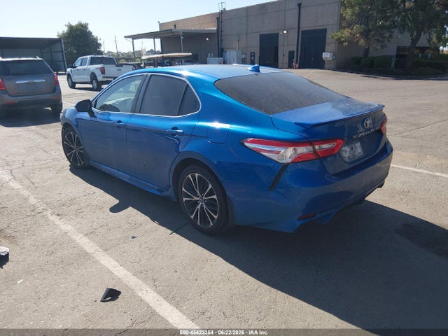 Toyota CAMRY SE 2020 4T1G11AK2LU319071 Image 3