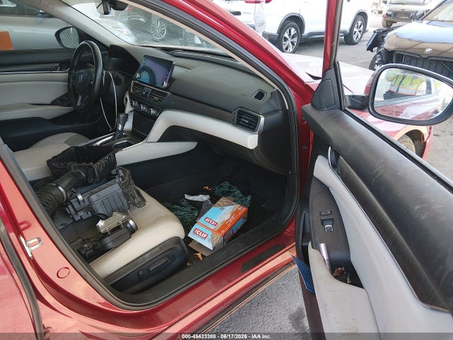 1HGCV1F90JA004069 Honda Accord Touring