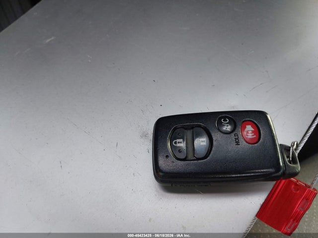 Toyota PRIUS PLUG-IN 2014 JTDKN3DP8E3050119 Image 11
