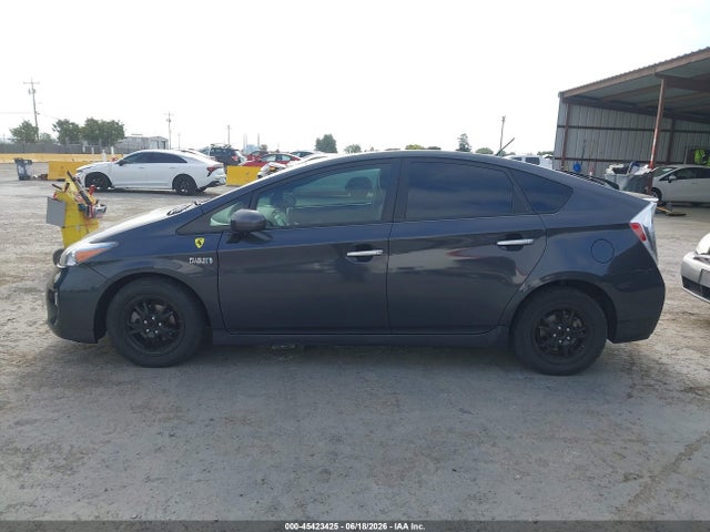 Toyota PRIUS PLUG-IN 2014 JTDKN3DP8E3050119 Image 15