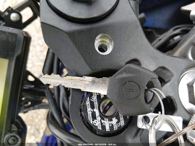 Yamaha Yzfr3 A 2024 MH3RH18Y1RK017294 Image 11