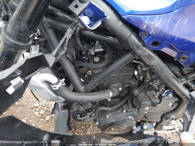 Yamaha Yzfr3 A 2024 MH3RH18Y1RK017294 Image 9
