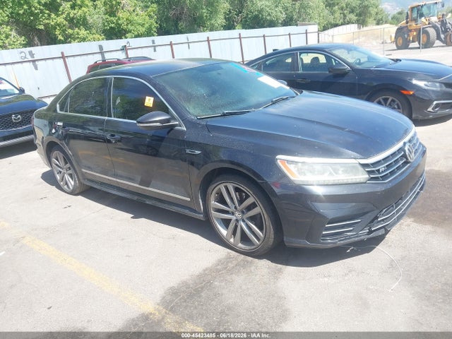 Volkswagen Passat 1.8t R-line 2017 1VWDT7A37HC032882 головне зображення