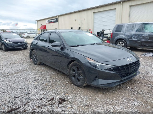 2022 Hyundai Elantra Sel მანქანა იყიდება აუქციონზე, vin: 5NPLM4AG3NH070834, აუქციონის ნომერი: 45423500