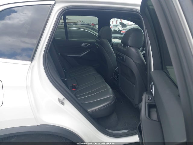 5UXCR6C57KLK89701 BMW X5 Xdrive40i