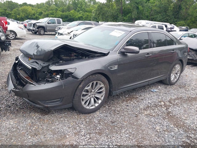 Ford Taurus Limited 2015 1FAHP2F89FG137340 Image 2