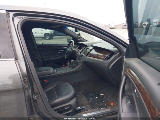 Ford Taurus Limited 2015 1FAHP2F89FG137340 Image 5