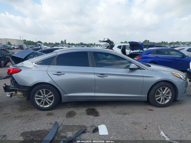 Продажа на аукционе авто 2017 Hyundai Sonata, vin: 5NPE24AF7HH452990, номер лота: 45423570