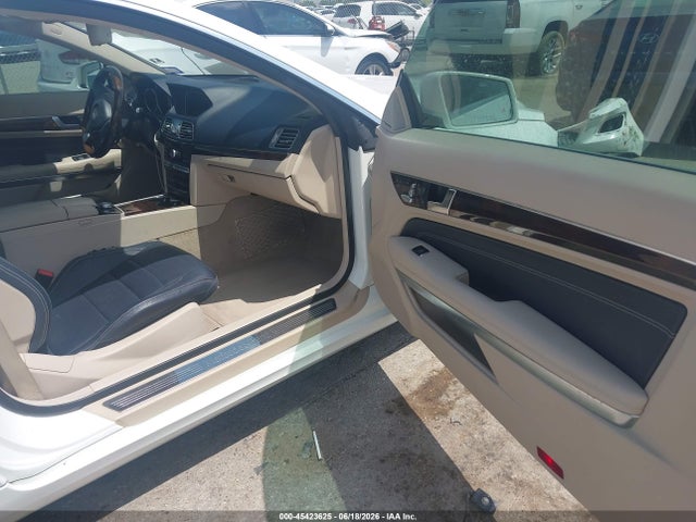 45423625 :رقم المزاد ، WDDKJ5KB8EF238657 vin ، 2014 Mercedes-benz E 350 مزاد بيع