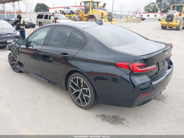 BMW M550 I Xdrive 2022 WBA13BK03NCL06813 Image 3