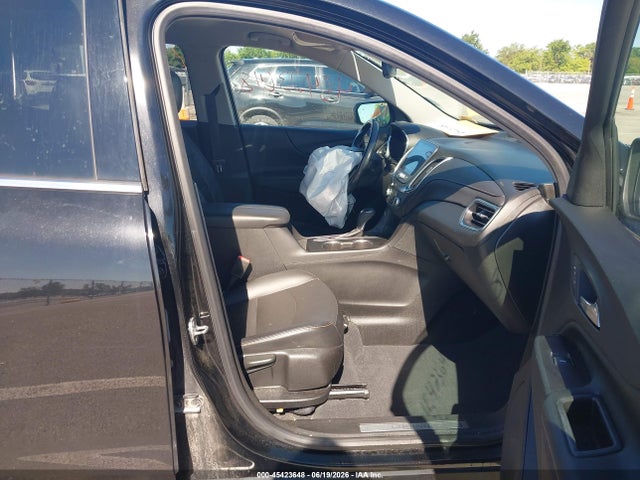2GNAXXEV0L6103662 Chevrolet Equinox Premier