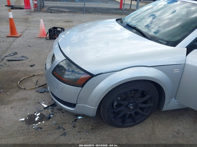 45423676 :رقم المزاد ، TRUUT28N811007462 vin ، 2001 Audi Tt مزاد بيع