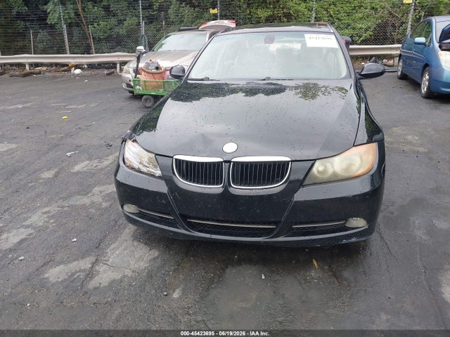 2008 Bmw 328i მანქანა იყიდება აუქციონზე, vin: WBAVA37558NL56722, აუქციონის ნომერი: 45423695