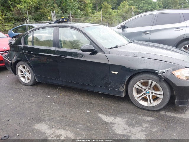 2008 Bmw 328i მანქანა იყიდება აუქციონზე, vin: WBAVA37558NL56722, აუქციონის ნომერი: 45423695