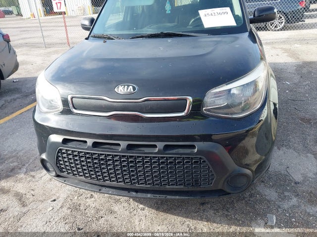 45423699 :رقم المزاد ، KNDJN2A25F7789313 vin ، 2015 Kia Soul مزاد بيع