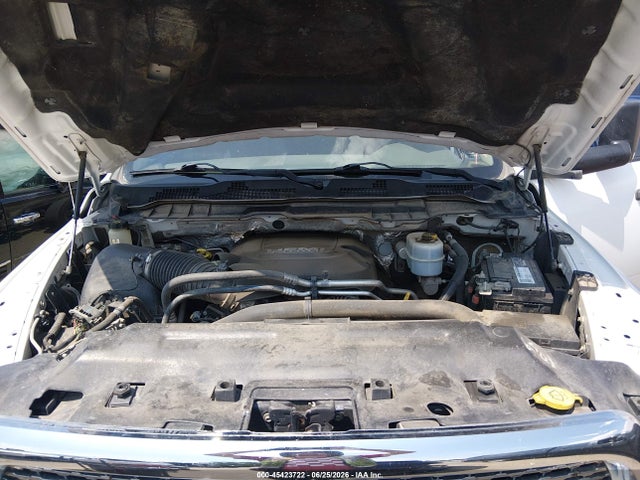 45423722 :رقم المزاد ، 3C6UR5HJ7FG537722 vin ، 2015 Ram 2500 Tradesman مزاد بيع