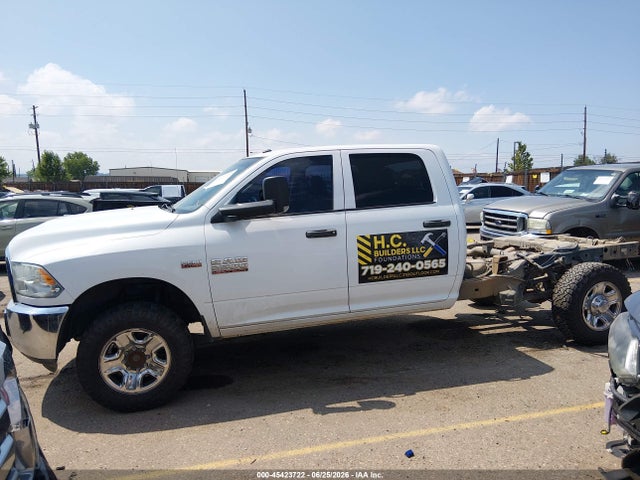 45423722 :رقم المزاد ، 3C6UR5HJ7FG537722 vin ، 2015 Ram 2500 Tradesman مزاد بيع
