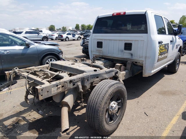 45423722 :رقم المزاد ، 3C6UR5HJ7FG537722 vin ، 2015 Ram 2500 Tradesman مزاد بيع