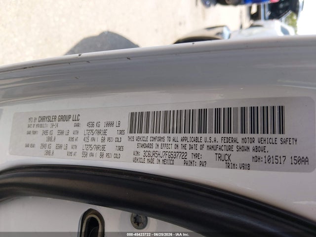 45423722 :رقم المزاد ، 3C6UR5HJ7FG537722 vin ، 2015 Ram 2500 Tradesman مزاد بيع