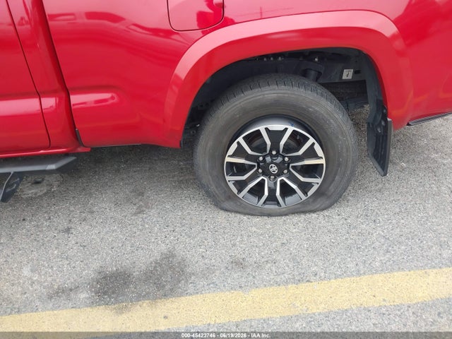 3TMBZ5DN9NM033262 Toyota Tacoma Trd Sport