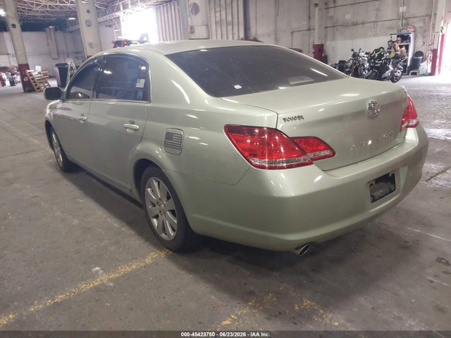 2006 Toyota Avalon Xls მანქანა იყიდება აუქციონზე, vin: 4T1BK36B16U134879, აუქციონის ნომერი: 45423750