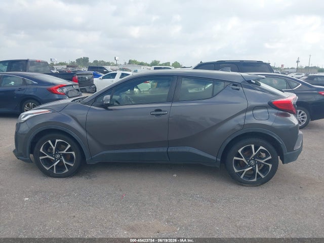 2020 Toyota C-hr Xle მანქანა იყიდება აუქციონზე, vin: JTNKHMBXXL1075415, აუქციონის ნომერი: 45423754