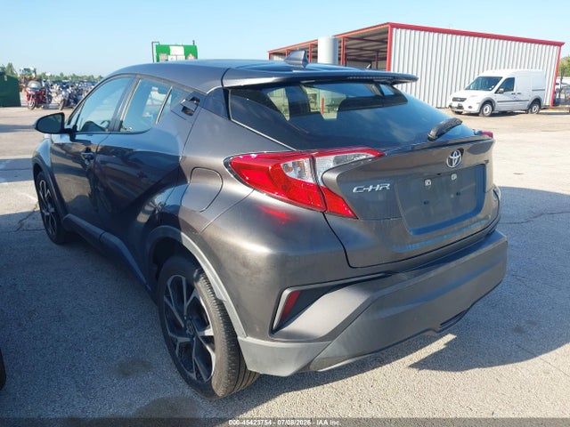 2020 Toyota C-hr Xle მანქანა იყიდება აუქციონზე, vin: JTNKHMBXXL1075415, აუქციონის ნომერი: 45423754