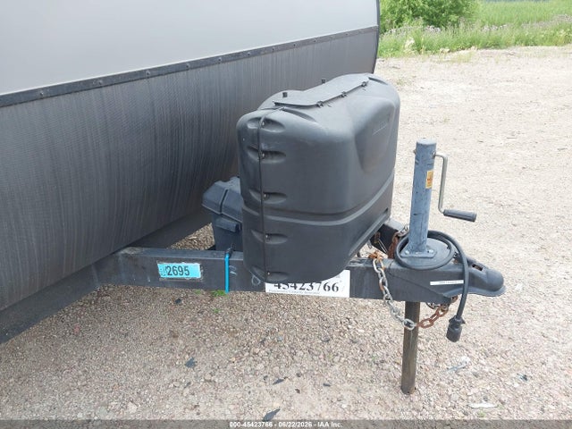 Keystone Coleman 2018 4YDT19220JM938925 Image 10