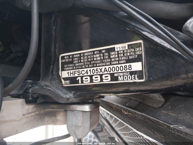 Продаж на аукціоні авто 1999 Honda Gl1500 Cf, vin: 1HFSC4105XA000088, номер лоту: 45423769