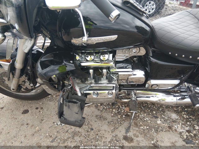 Продаж на аукціоні авто 1999 Honda Gl1500 Cf, vin: 1HFSC4105XA000088, номер лоту: 45423769