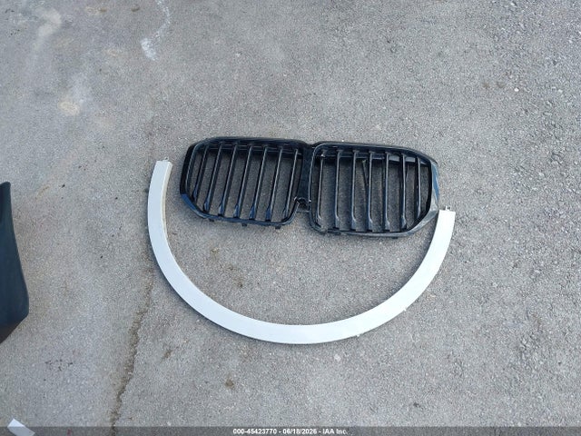 45423770 :رقم المزاد ، 5UXCX6C02L9C38182 vin ، 2020 Bmw X7 M50i مزاد بيع
