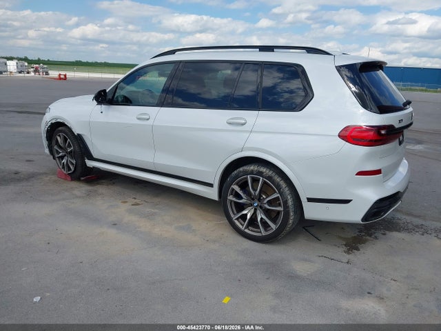 45423770 :رقم المزاد ، 5UXCX6C02L9C38182 vin ، 2020 Bmw X7 M50i مزاد بيع