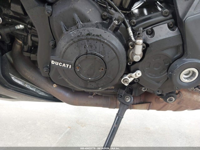 Auction sale of the 2021 Ducati Diavel 1260 S, vin: ZDMGAHRW6MB005218, lot number: 45423779