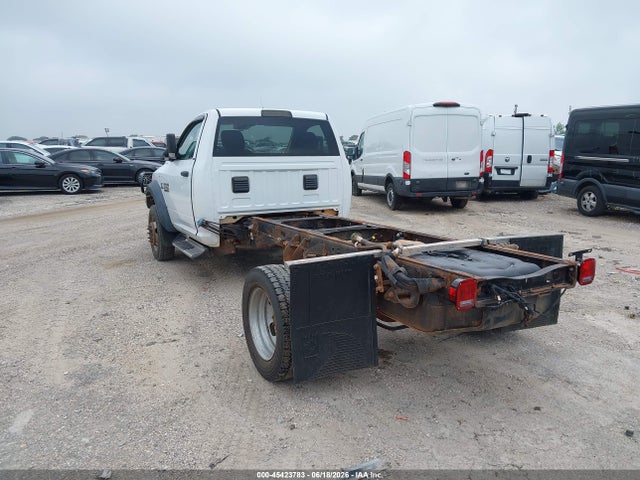 45423783 :رقم المزاد ، 3C7WRNBL2GG307733 vin ، 2016 Ram 5500 Chassis Tradesman/slt مزاد بيع
