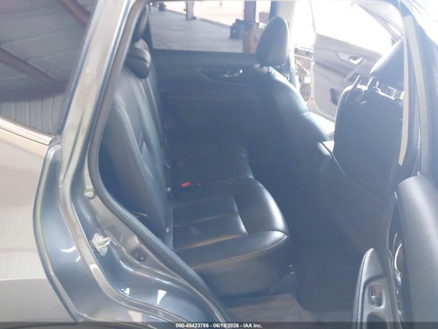 5N1AT2MT0JC734659 Nissan Rogue Sl