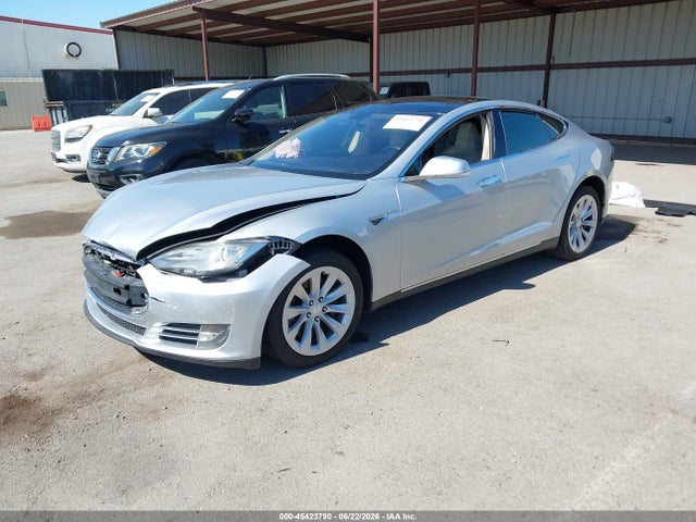 Tesla MODEL S 2014 5YJSA1H18EFP51512 Image 14