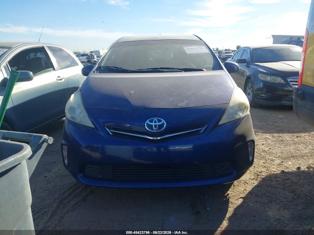 Toyota Prius V Two 2014 JTDZN3EU3EJ009718 Image 12