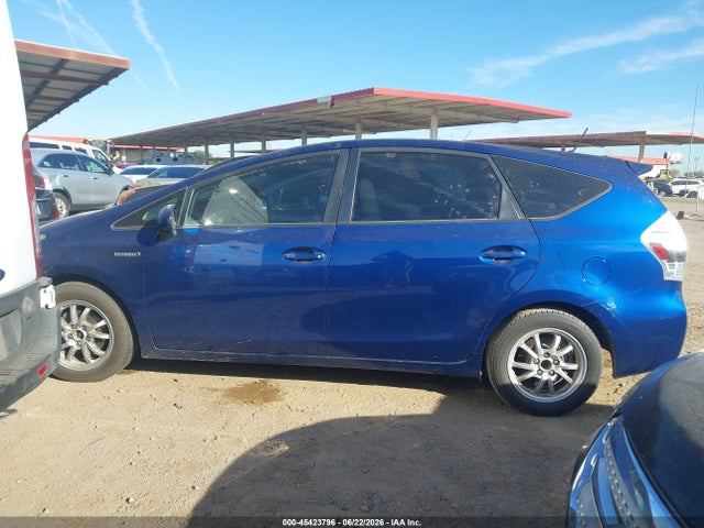 Toyota Prius V Two 2014 JTDZN3EU3EJ009718 Image 14
