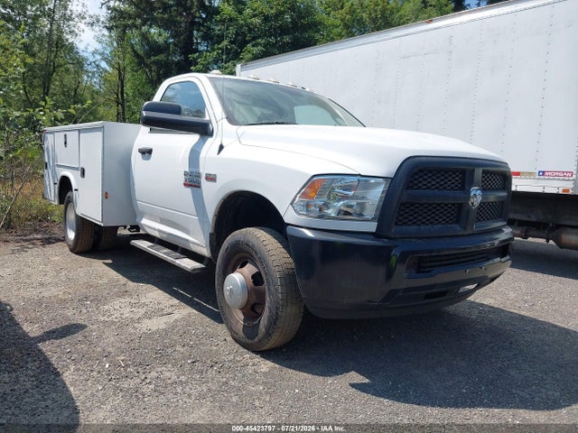 RAM 3500 Chassis Tradesman/slt 2016 3C7WRSAJ1GG372748 главное изображение