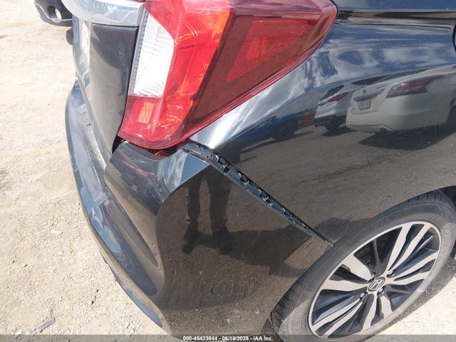 3HGGK5H81JM731682 Honda FIT EX