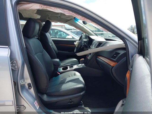 Subaru Outback 3.6r Limited 2014 4S4BRDLC5E2294384 Image 18