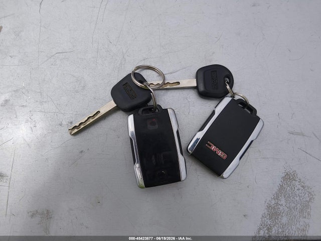 45423877 :رقم المزاد ، 3GTP1VEC9FG369150 vin ، 2015 Gmc Sierra 1500 Slt مزاد بيع
