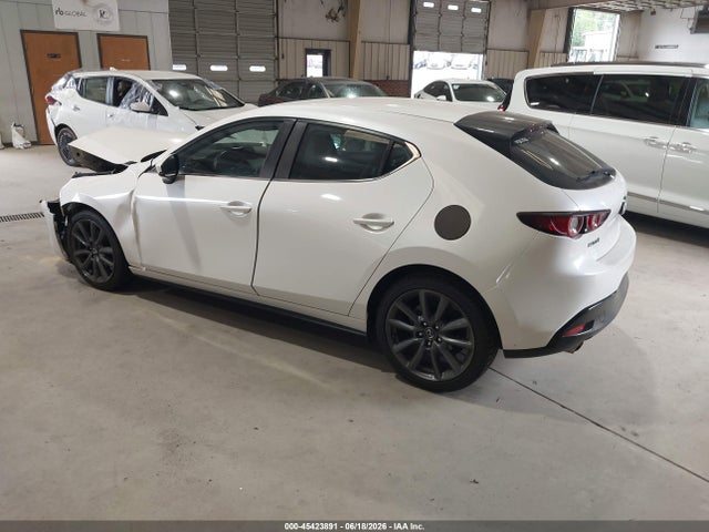 2021 Mazda Mazda3 Select მანქანა იყიდება აუქციონზე, vin: JM1BPAKL7M1322684, აუქციონის ნომერი: 45423891