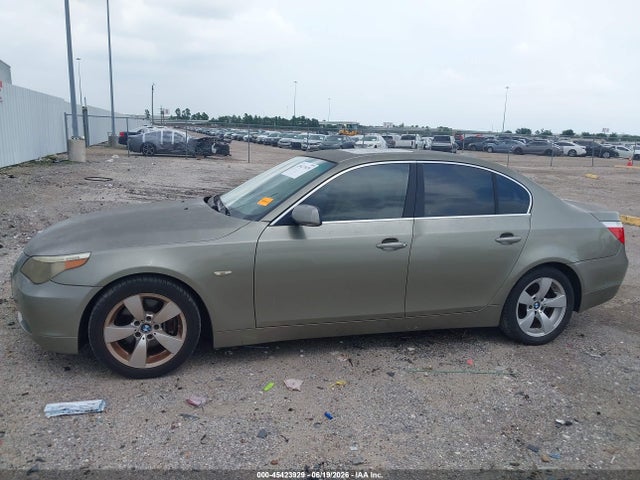 2007 Bmw 525i მანქანა იყიდება აუქციონზე, vin: WBANE53537CW66674, აუქციონის ნომერი: 45423929
