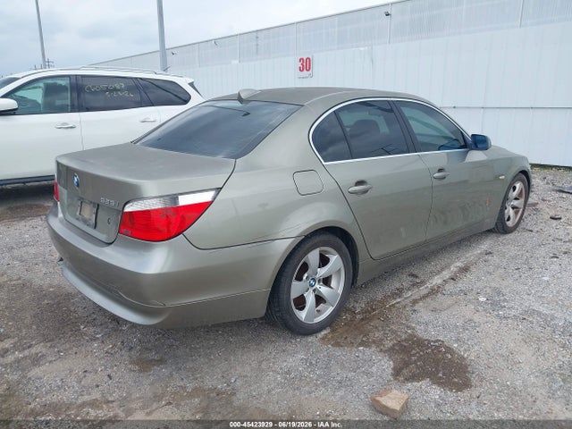 2007 Bmw 525i მანქანა იყიდება აუქციონზე, vin: WBANE53537CW66674, აუქციონის ნომერი: 45423929