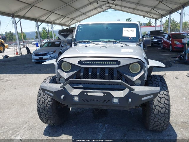 1C4BJWDG1JL883154 Jeep Wrangler Jk Unlimited Sport S 4x4