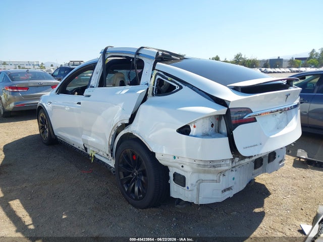 Tesla Model X 60d/70d/75d/90d 2016 5YJXCAE28GF004346 Image 6