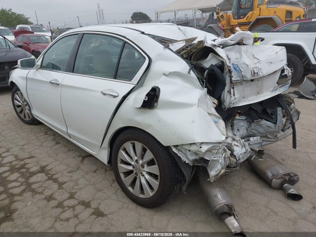 Honda Accord Touring 2015 1HGCR3F93FA021021 Image 3
