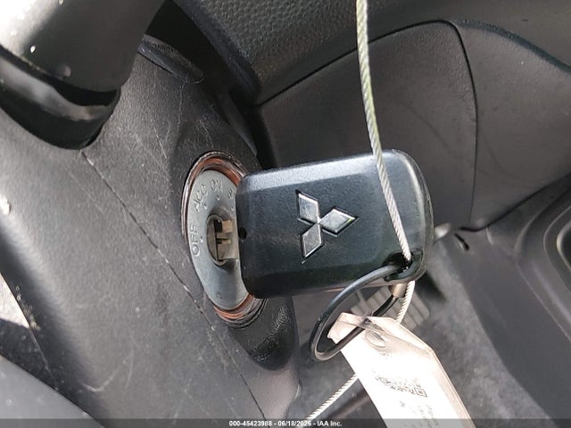 ML32AUHJ3RH033053 Mitsubishi Mirage Es/le